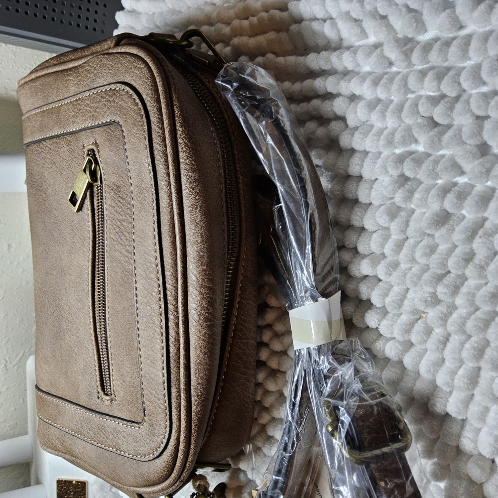 Ampere's Creations Vegan Leather Shitake Brown Crossbody Purse - Picture 9 of 14